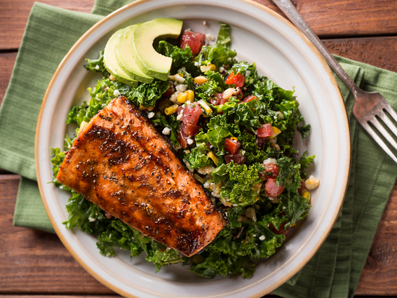 Salmon With Garlic Braised Kale Recipe