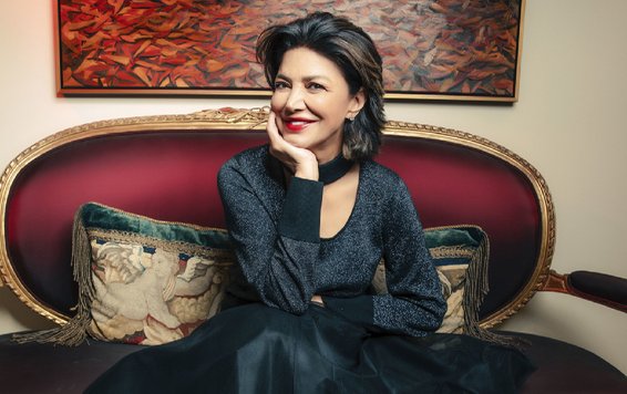 The Conscious Optimist: Actress Shohreh Aghdashloo’s Mindful Approach to Health